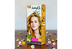 ครีมย้อมสีผมสีบลอนด์เข้มประกายทอง